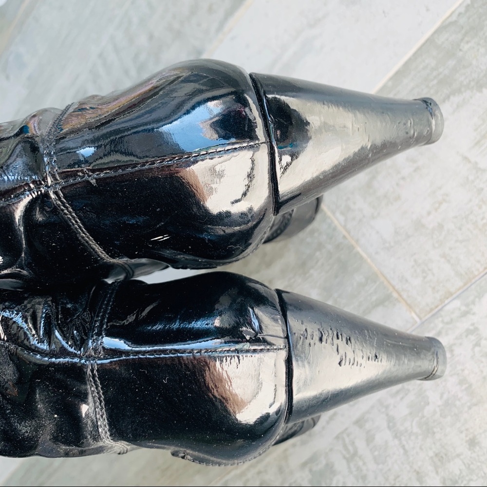 Marc Jacobs Glossy Patent Leather Vintage Widened Heels Boots - Picture 9 of 14